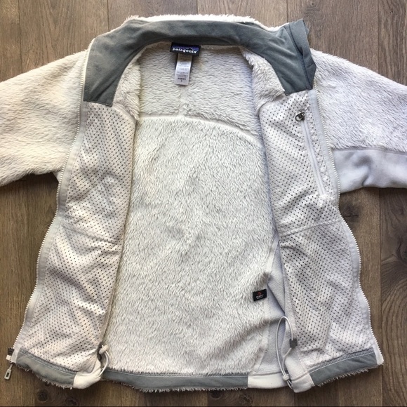 **SOLD** Patagonia Fall ‘12 R2 Fleece Jacket - Picture 6 of 8